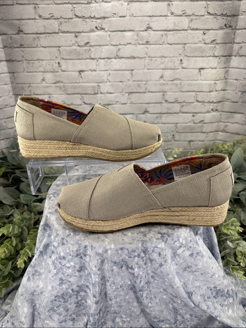BOBS / SKECHERS “High Jinx” Taupe Slip-on Espadrille Wedges WMS 9M 💛 EUC - Picture 5 of 11